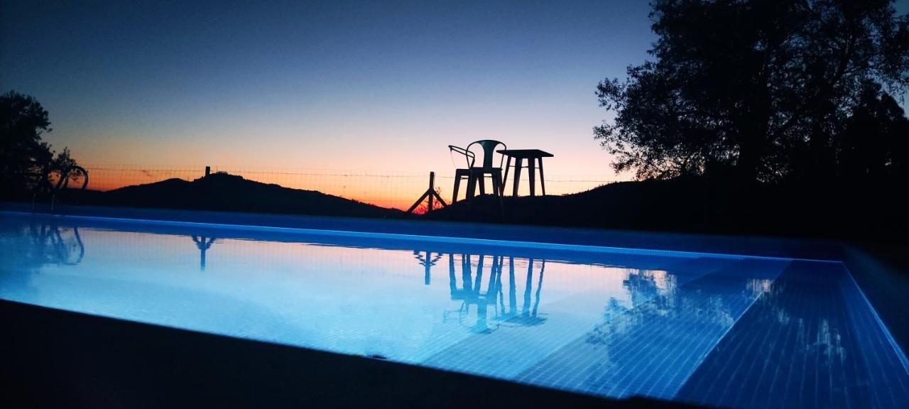 The Pool House Vila Longos Exterior foto