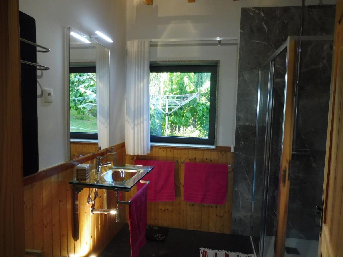 The Pool House Vila Longos Exterior foto